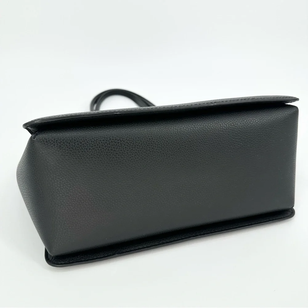 Tory Burch Robinson Leather Tote Bag Black